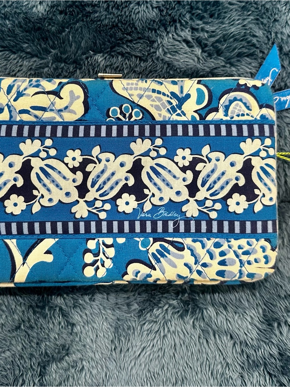 Vera Bradley Opera Wallet Blue Lagoon Floral Blue White Quilted new with tags
